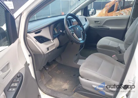 2017 Toyota Sienna L 7 Passenger из США, поврежденный, VIN 5TDZZ3DC2HS791742